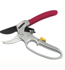 Секатор німецький з храповим механізмом Mannesmann M63210